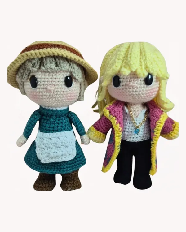 Amigurumis de Howl y Sophie tomados de la mano